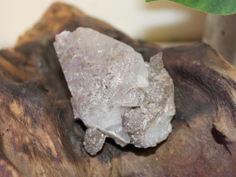 UV Reactive Calcite