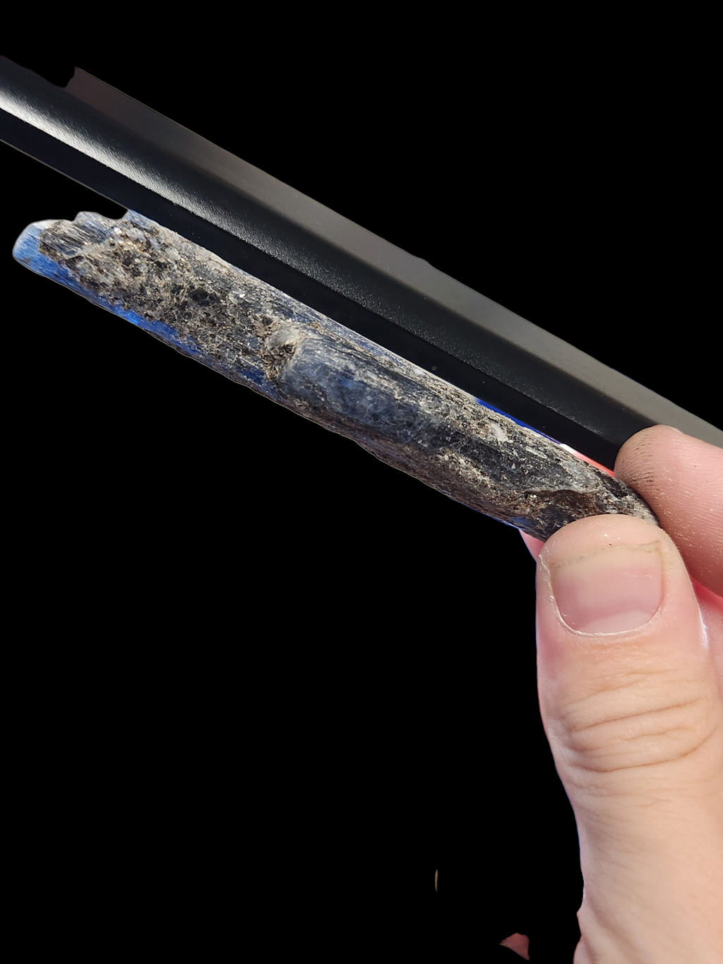 Nigerian kyanite