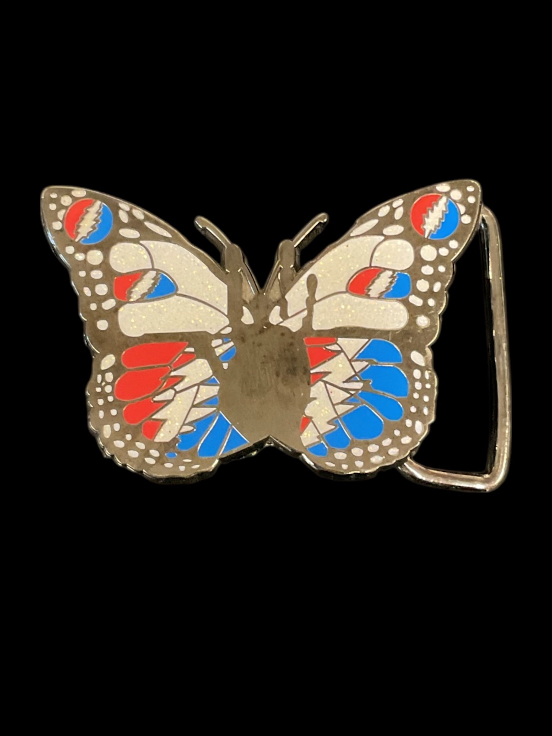 GD-inspired belt buckle