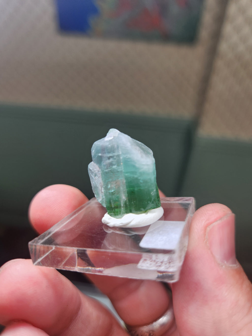 Paprok tourmaline